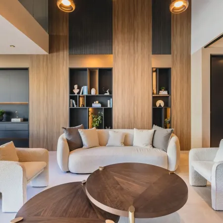 Commericial-Shop-RichmondPanelsStore-6806fe77291bb71c725169a7_P6-p-2000