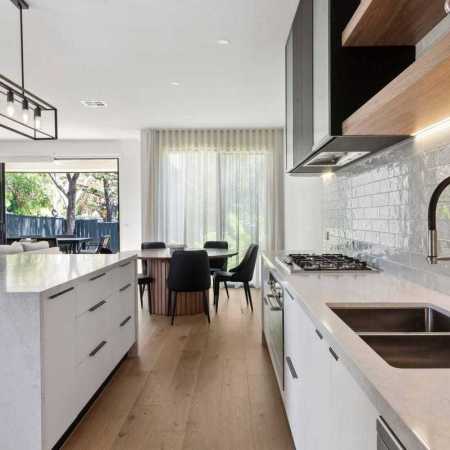 Residential-House-BoxHillResidential-5-U2-Lombardy-v2